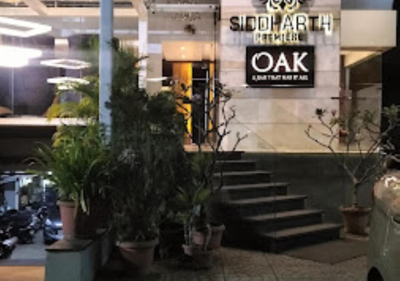 Hotel Siddharth Premiere Chandrapur Exterior photo
